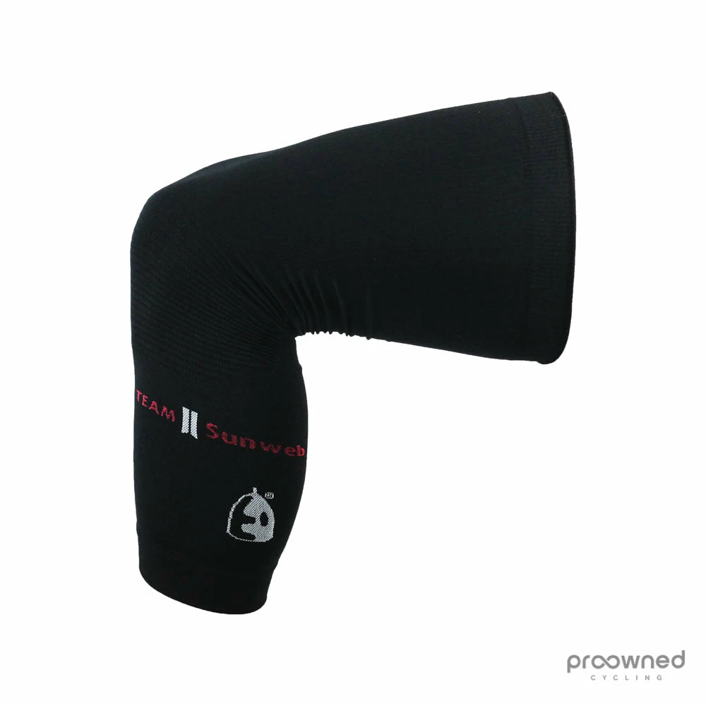 Etxeondo Seamless Knee Warmer - Michael Storer - Team Sunweb
